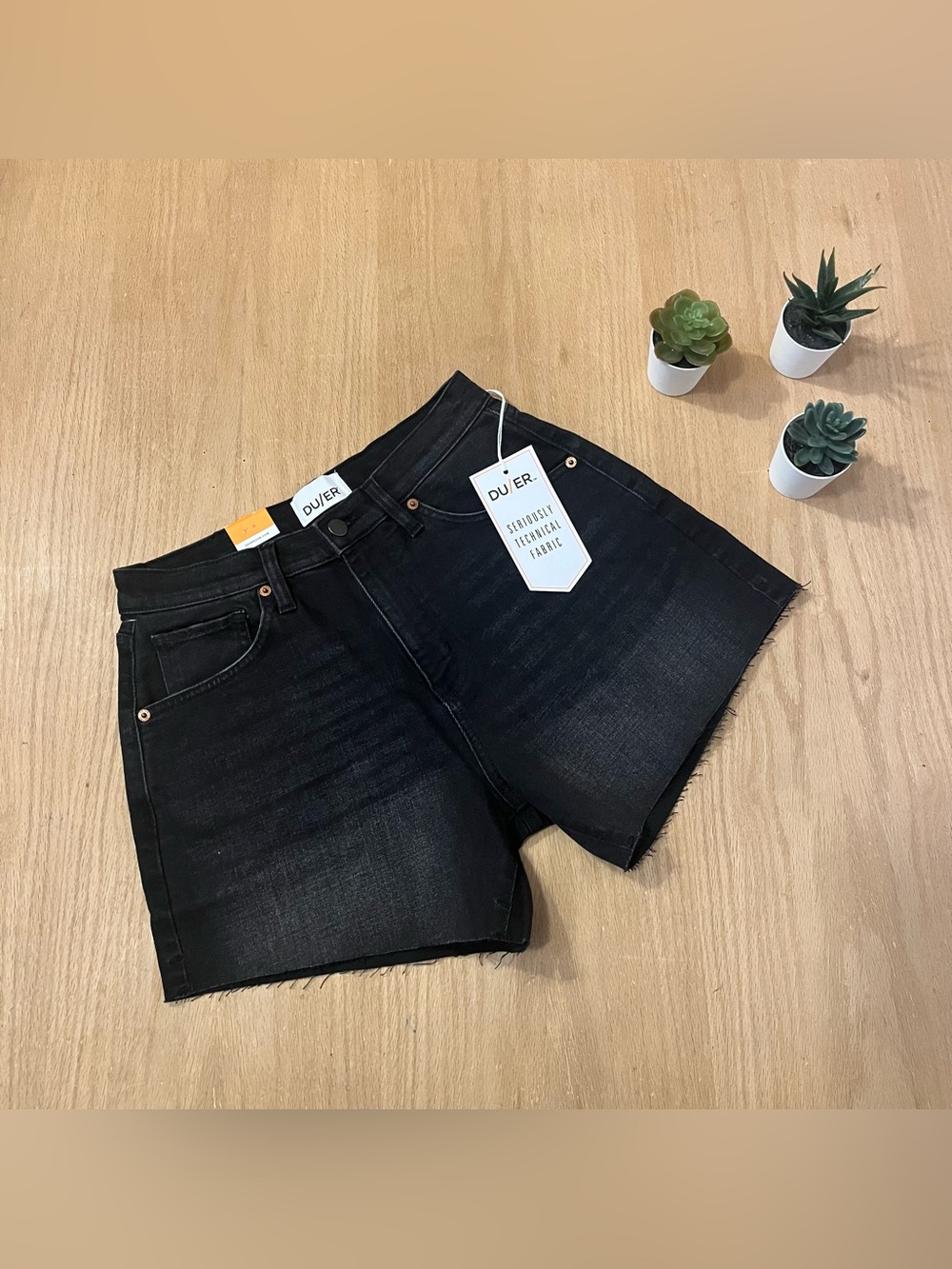 NWT DU/ER Midweight  Performance Denim High Rise A Line Raw Edge Shorts